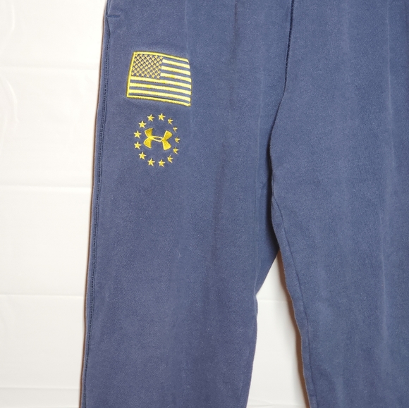 Under Armour Blood Sweat Respect Sweatpants Size Small ColdGear Navy Gold - Picture 3 of 8